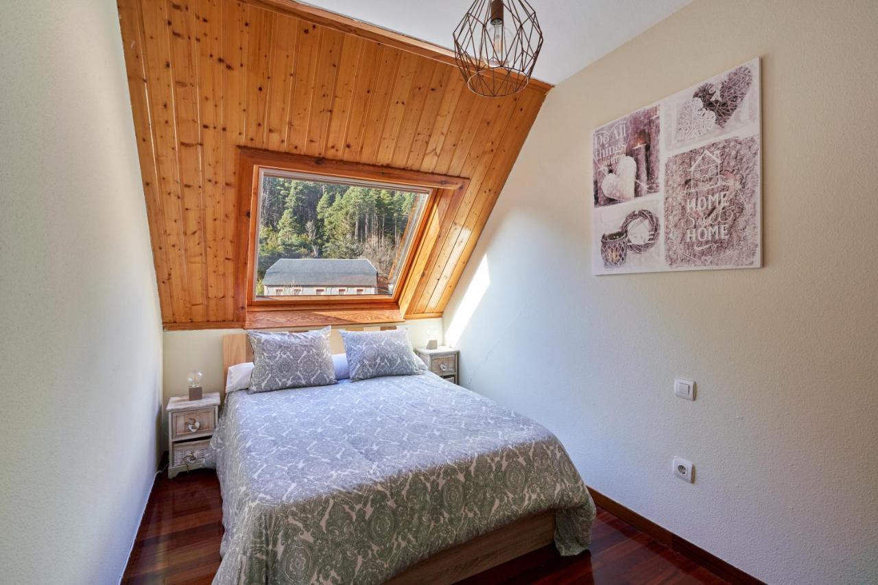 Apartamento Magnífico Ático Duplex con vistas a la montaña Canfranc Exterior foto