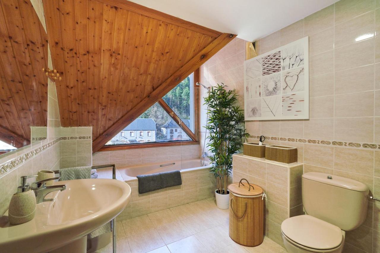 Apartamento Magnífico Ático Duplex con vistas a la montaña Canfranc Exterior foto