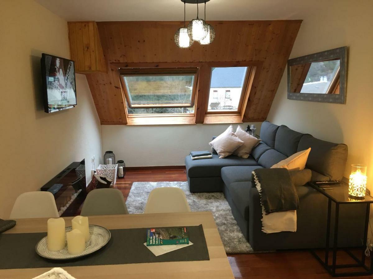 Apartamento Magnífico Ático Duplex con vistas a la montaña Canfranc Exterior foto