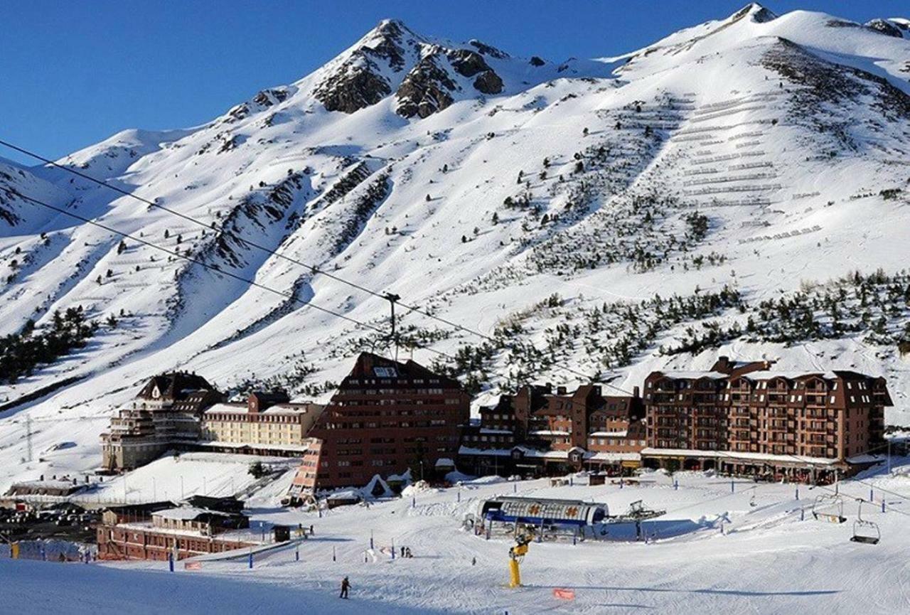 Apartamento Magnífico Ático Duplex con vistas a la montaña Canfranc Exterior foto