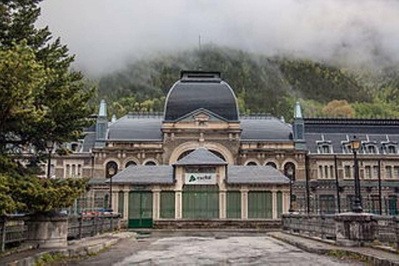 Apartamento Magnífico Ático Duplex con vistas a la montaña Canfranc Exterior foto